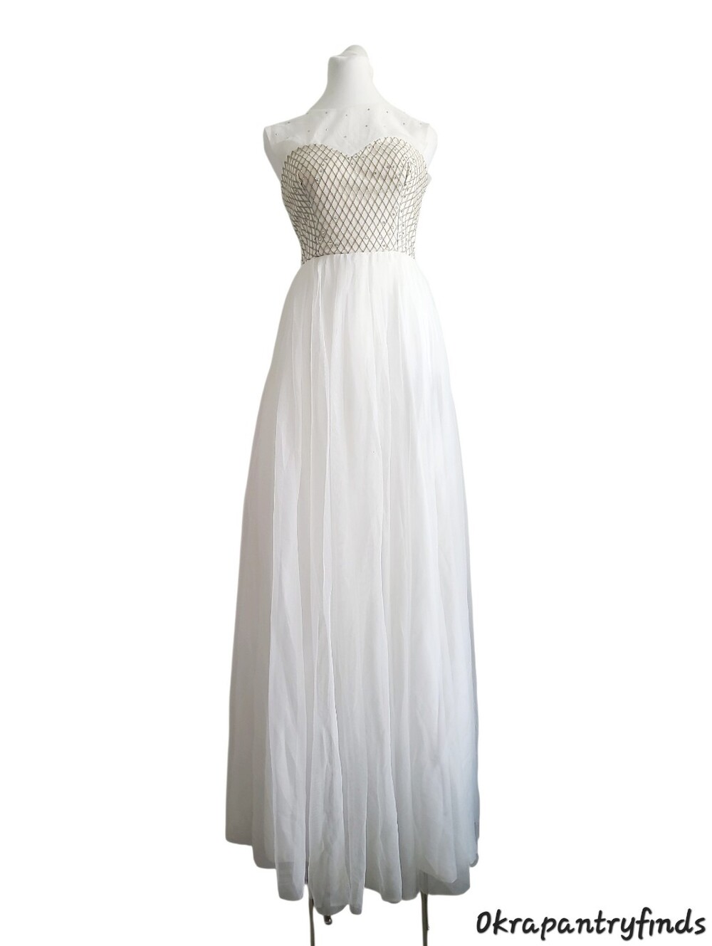 NWT My Michelle White Strapless Maxi Dress with Diamond-Patterned Bodice, size 5